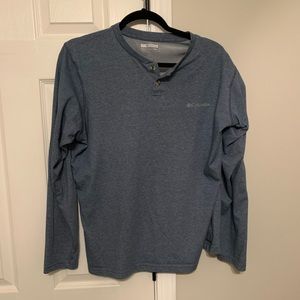 Men’s Columbia long sleeve.